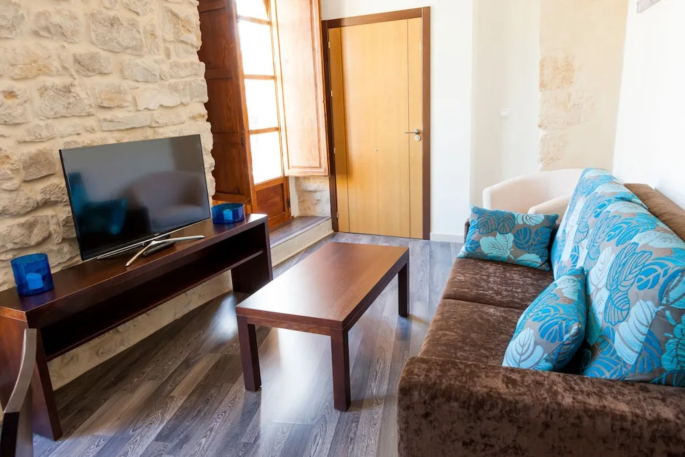 Apartamentos JS Sol de Mayo