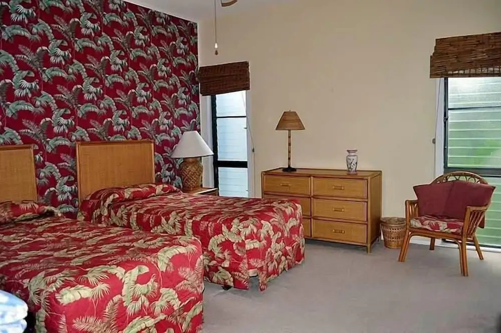 Regency 823 Condo