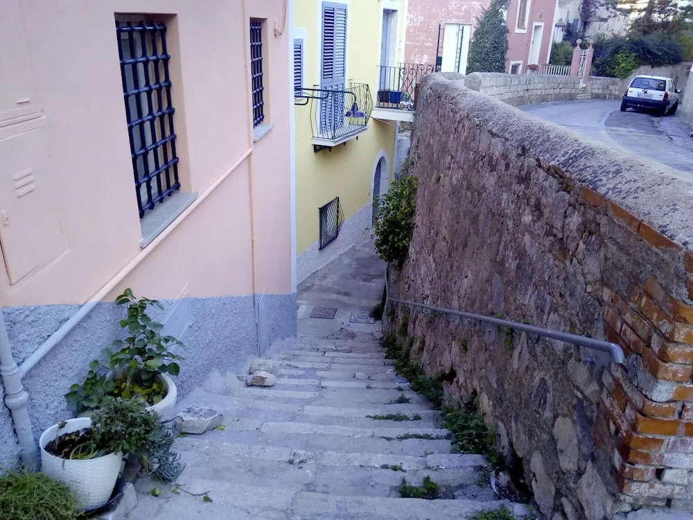 La Gaetana - UN LETTO IDEALE