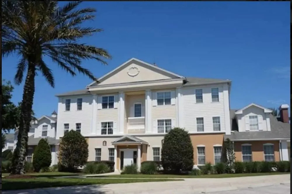 Absolutely Fabulous Reunion Condo 3 Bedrooms 2 Bathrooms Condo