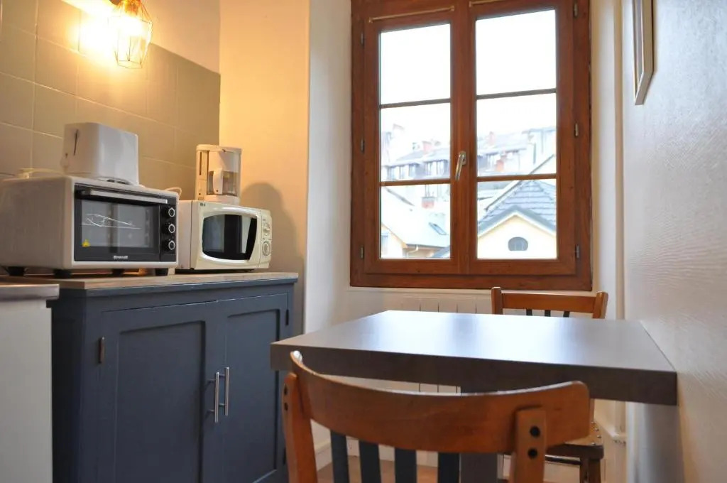 Appartements Confidence - hyper centre ville, calme SEJOURAIXLESBAINS