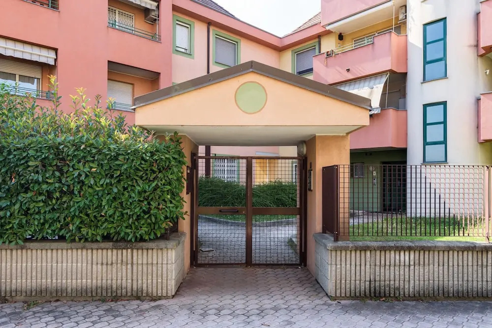 Home at Hotel Arese Vismara Apt