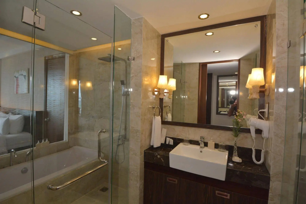 Tuana Hotels Cam Ranh Resort