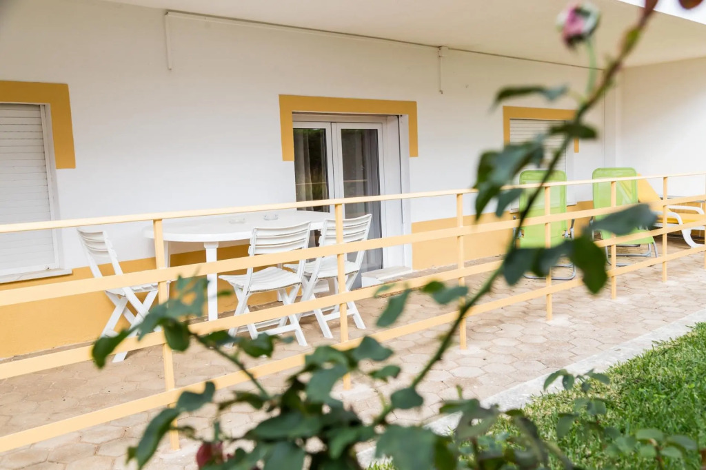 A10 - Silence Ground-floor and Pool