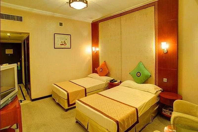 Beijing Sichuan Dragon Garden Hotel