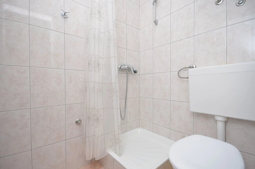 Apartments Tiho
