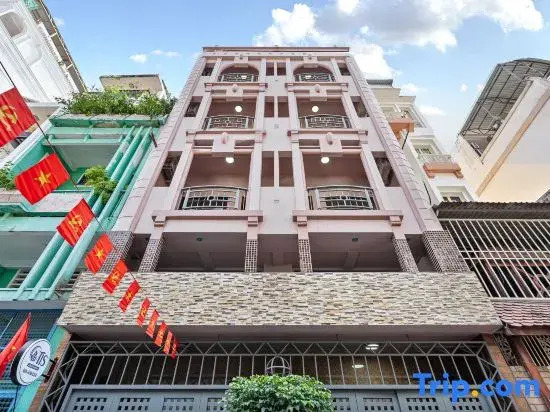 Otis Apartment - 457 Trần Hưng Đạo - Rooftop Garden