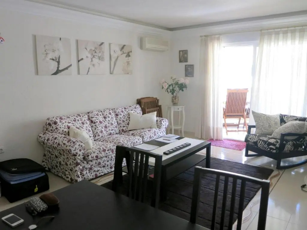 Rentyplus 251 Villa Frente Marino