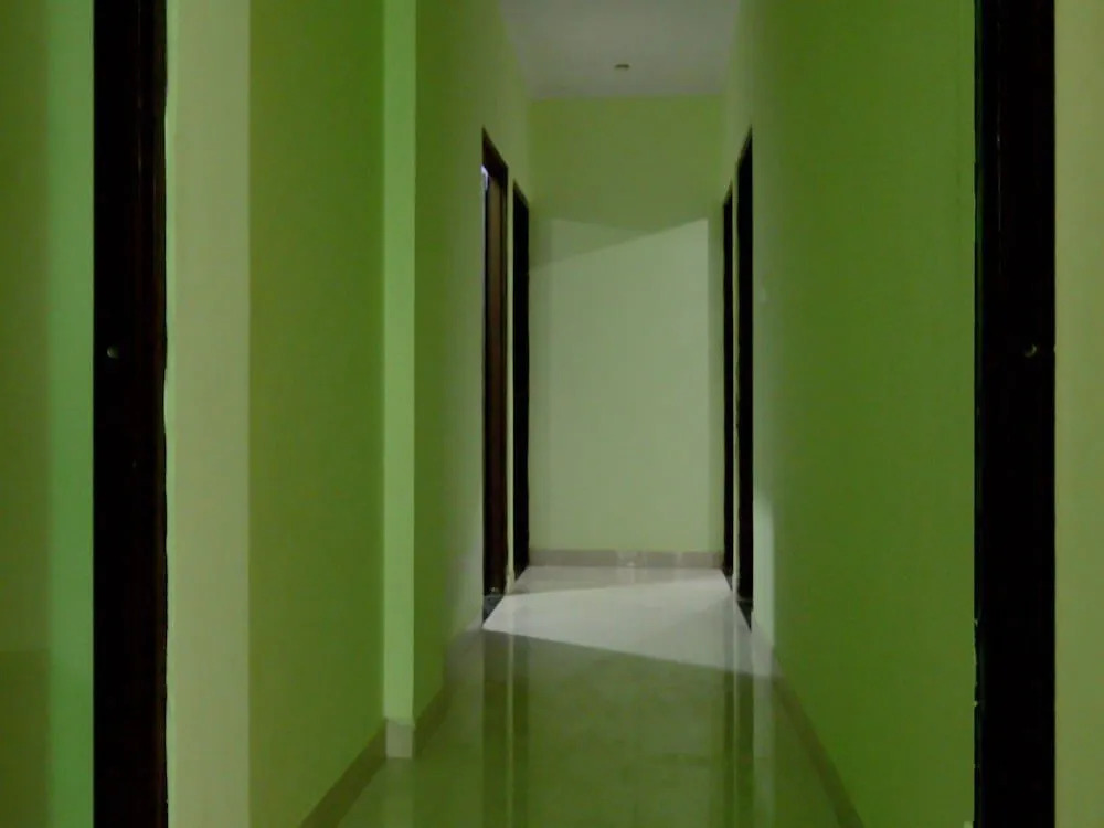 Oyo Flagship 29595 Hotel Akash Executive