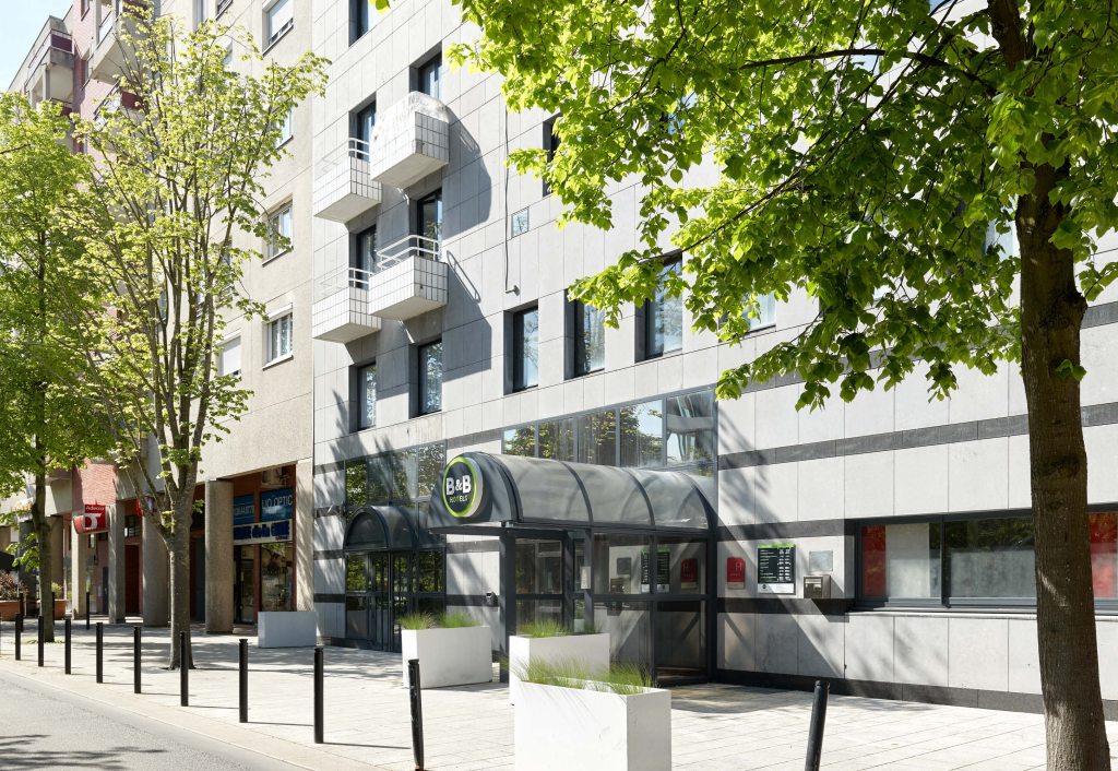 B&B HOTEL Saint-Quentin-en-Yvelines Centre Gare 4 étoiles