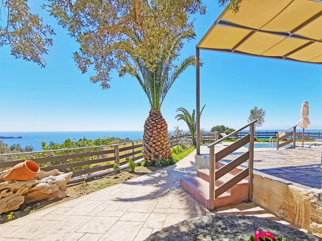 Souda Bay Cottage