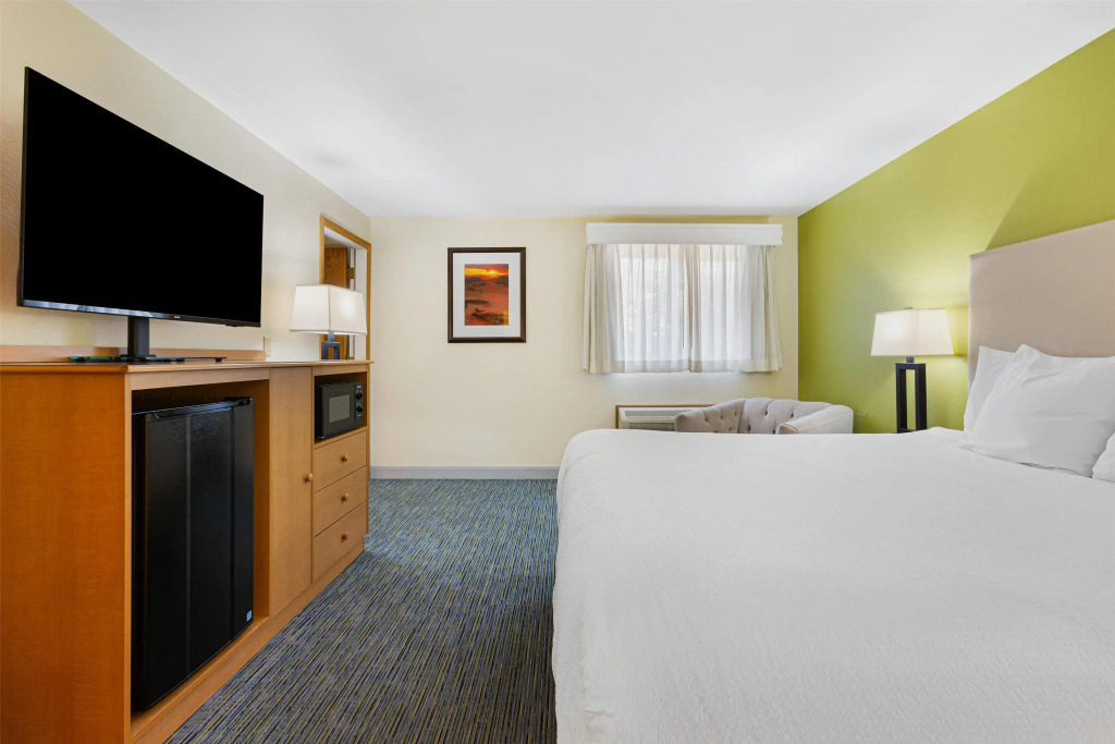Best Western Hi-Desert Inn