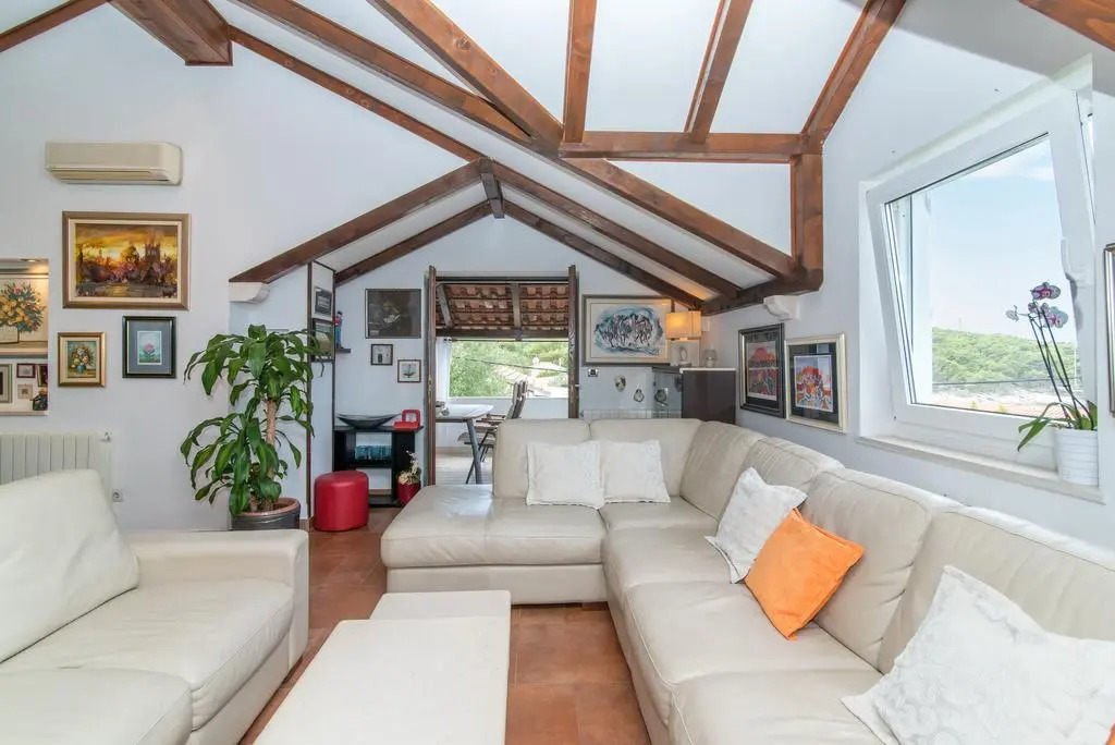 Apartments Vrandecic