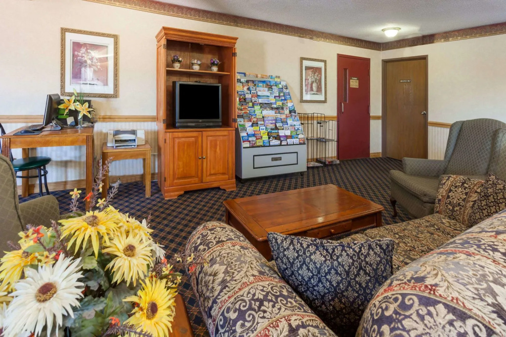 American Inn & suites