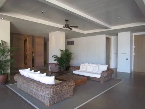 Ilikai Marina Studios