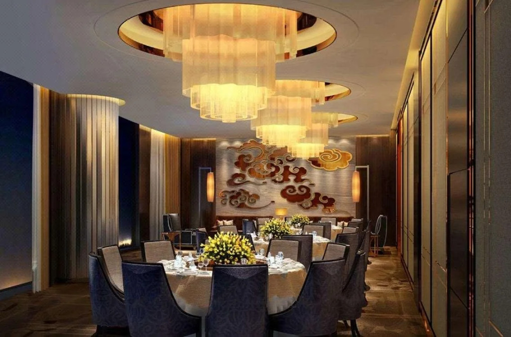 Headquarter International Hotel