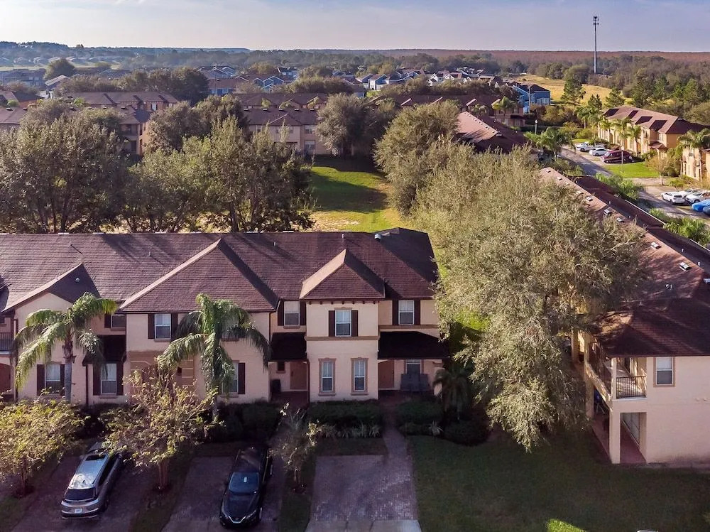 The Regal Retreat