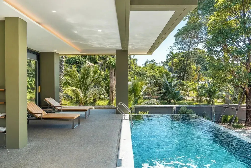 Merbrisa Rayong poolvilla 4BR - Ao khai beachfront