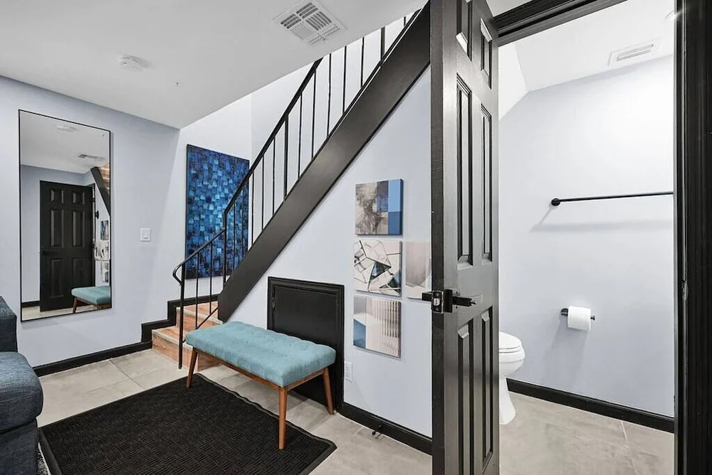 Luxury 2-bedroom Villa in Wilton Manors