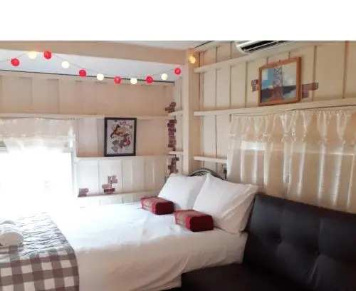 ThaiMex Cafe & Homestay
