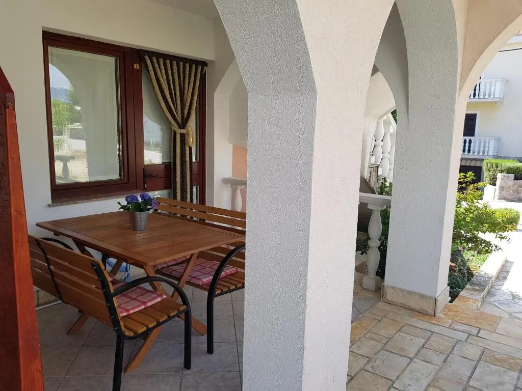 Apartment Ruzmarin