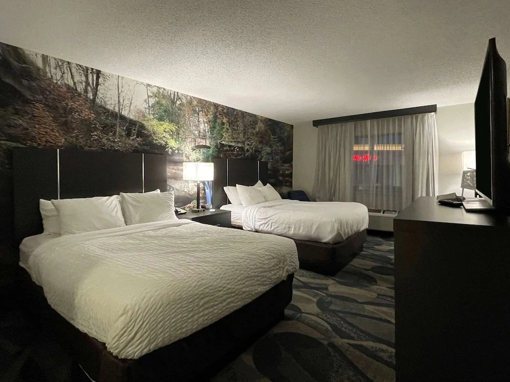 AmericInn by Wyndham Fairborn at Wright State