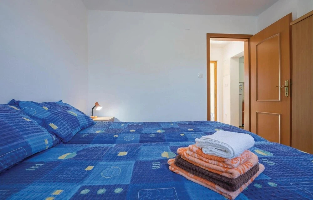 Lovely Home In Liznjan With Wifi
