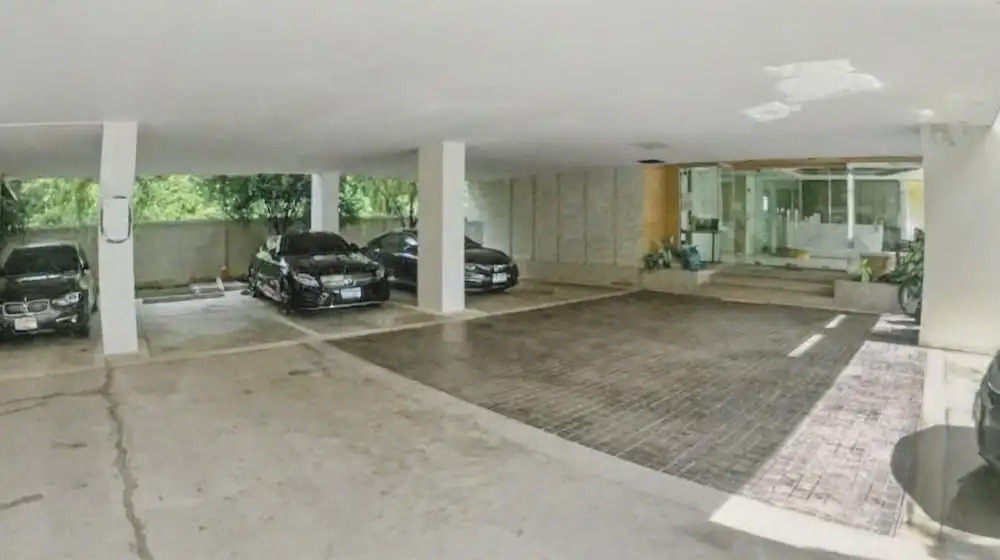 Rocco 513 - Corner 1 Bedroom Serviced Apartment With Seaview