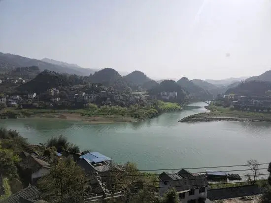 Furong town Linjiang floor inn
