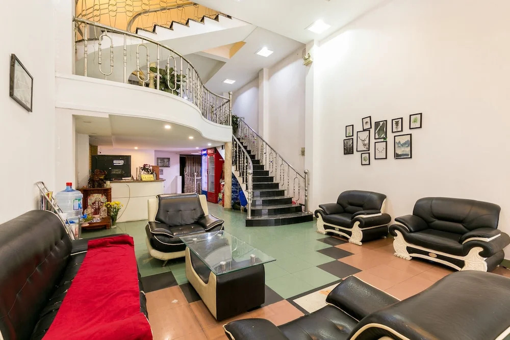 Habana Hotel by OYO Rooms