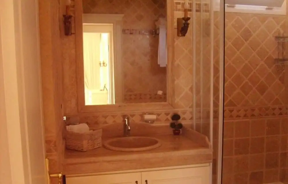 Villa B&D