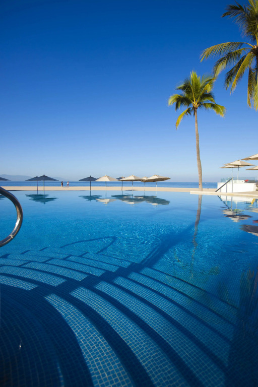 Отель Krystal Puerto Vallarta