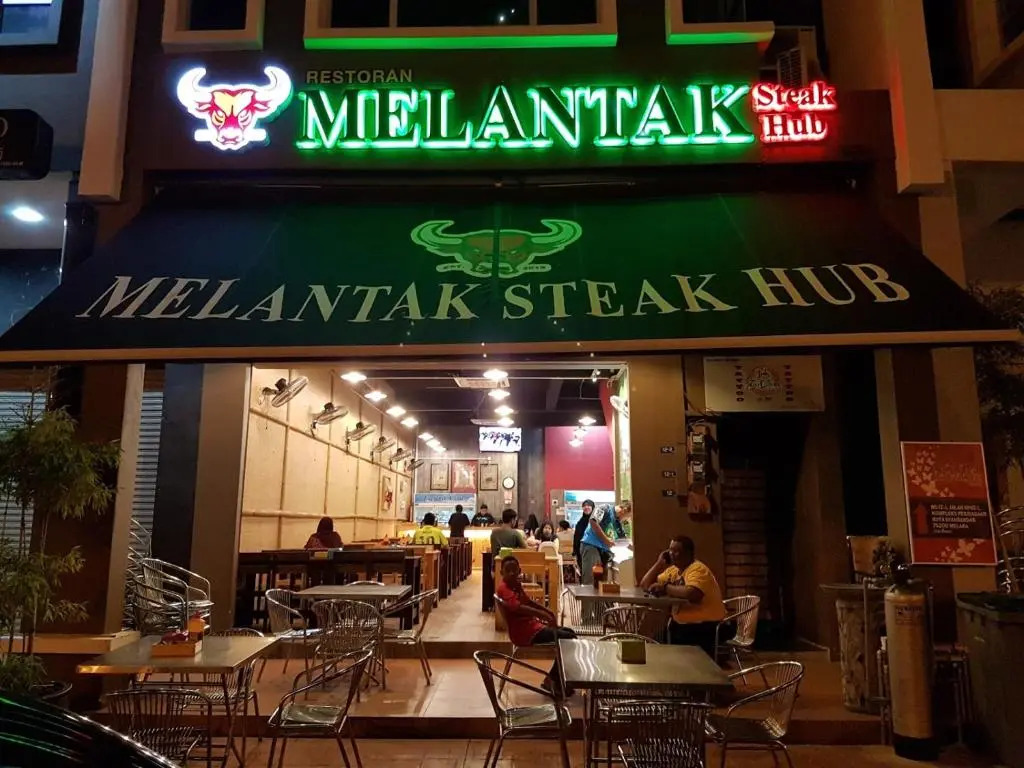 Pax6+2 Melaka Famous Homestay Klebang Homefeel