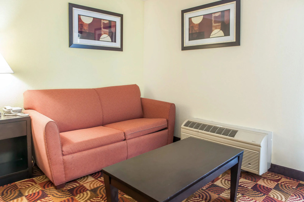 Quality Inn Bloomington Near University
