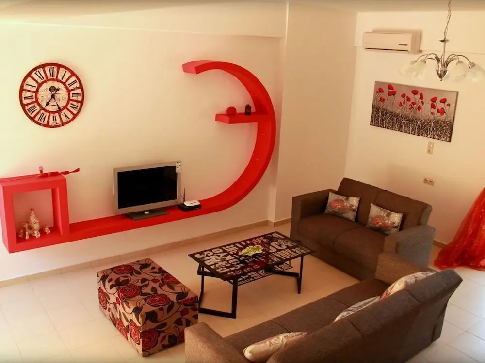 Pathos Villa by LeaderStay