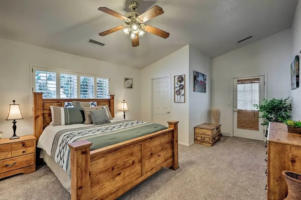 Patio & Mtn Views: Tranquil Sedona Gem