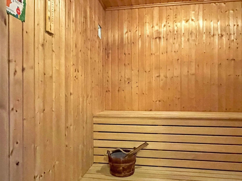 6 Person Holiday Home in Mellerud-by Traum