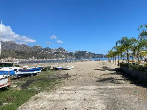 Bivani in Naxos