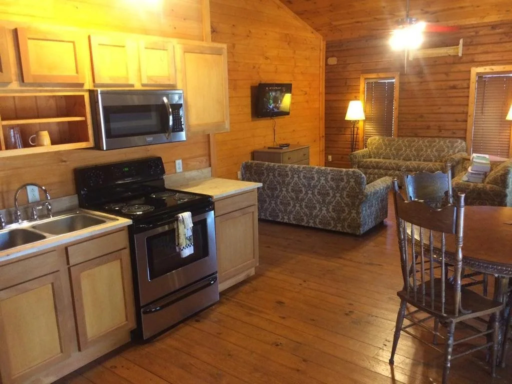 The Smokehouse Lodge and Cabins