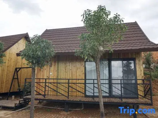 Yinyi Water Town Hostel