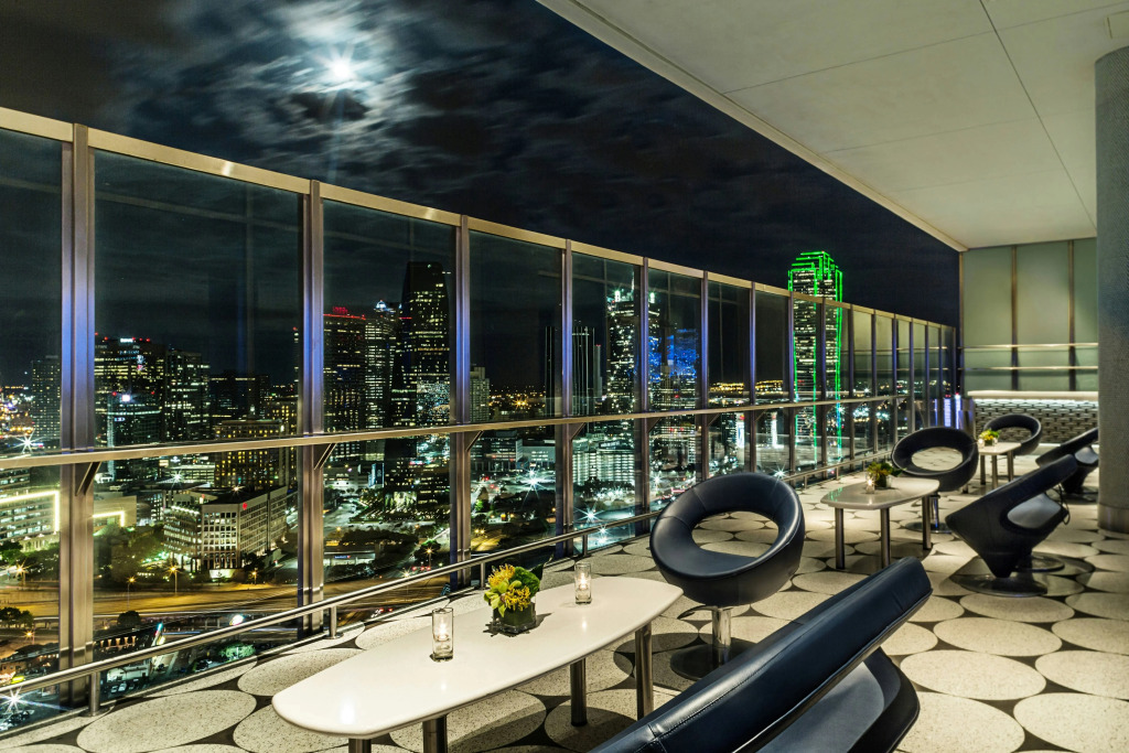 W Dallas