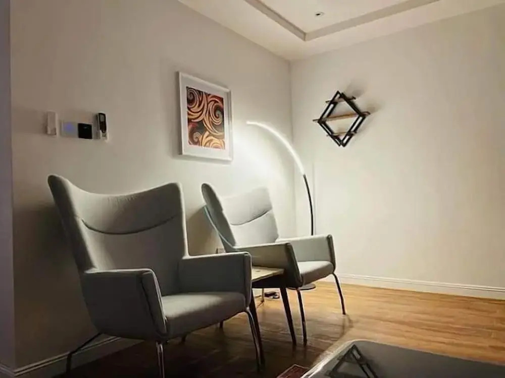 Apex Hotel And Suites