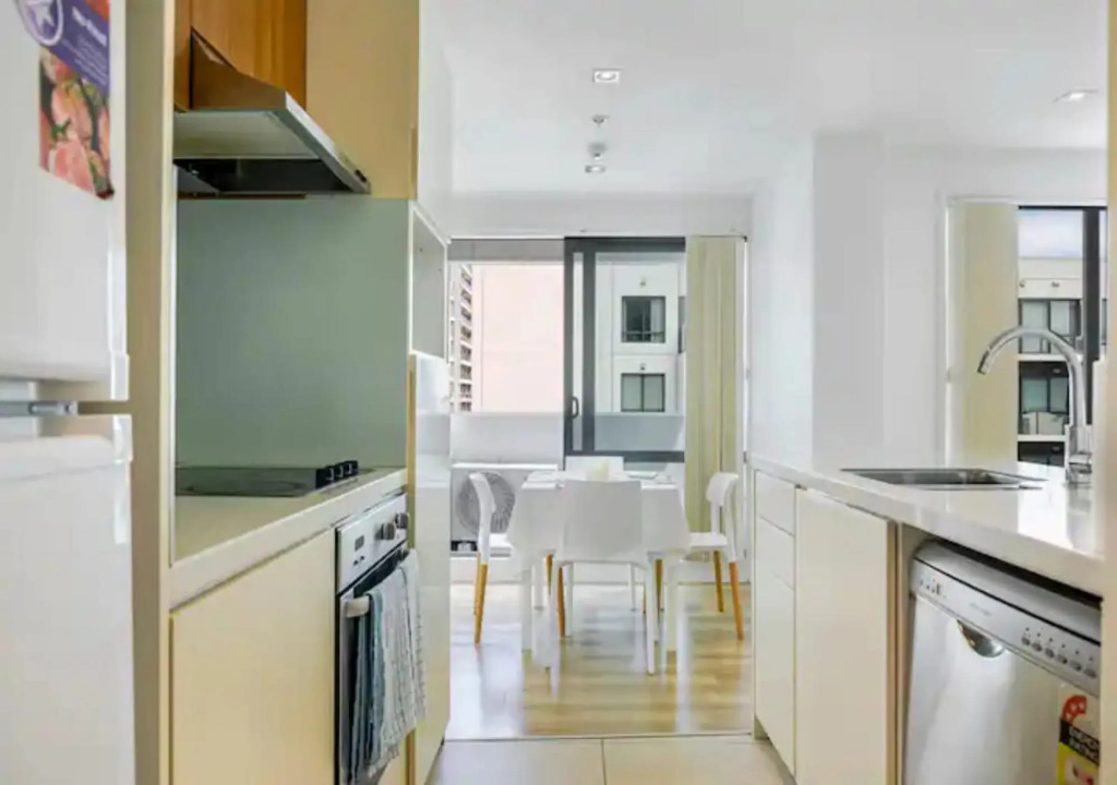 Central two-bedroom apartment close to Spark Arena