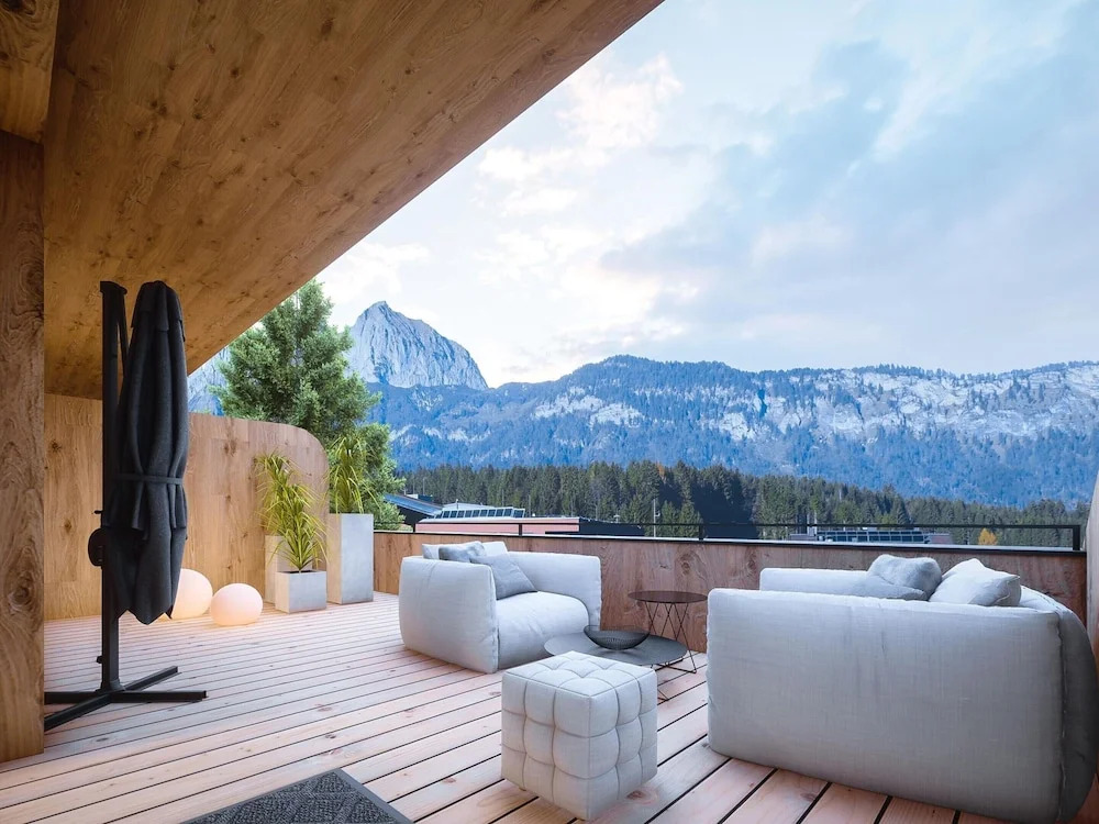 Premium Apartment With Indoor Pool