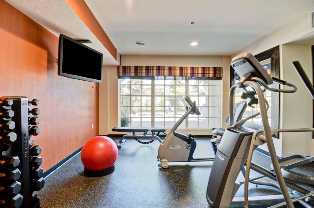 Hampton Inn & Suites San Clemente - Fully Renovated