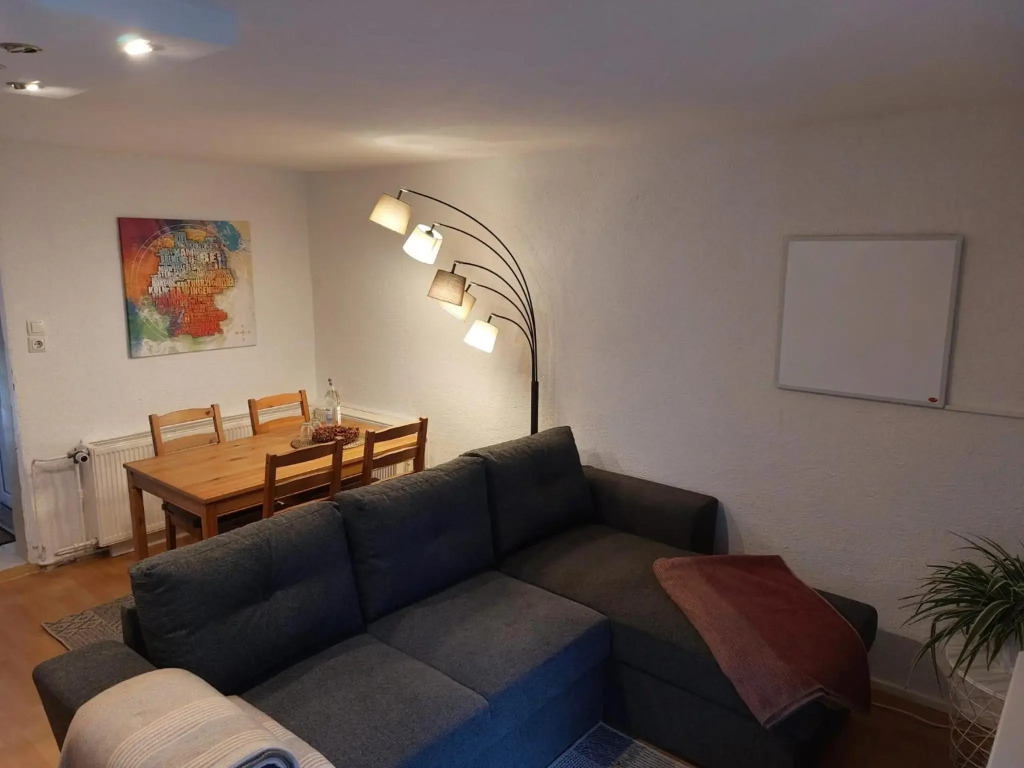 Kleine gemütliche Ferienwohnung günstige Lage