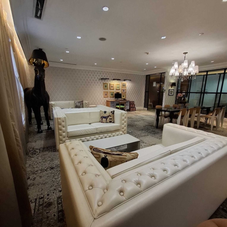 StayLuxia Boutique Hotel Knightsbridge