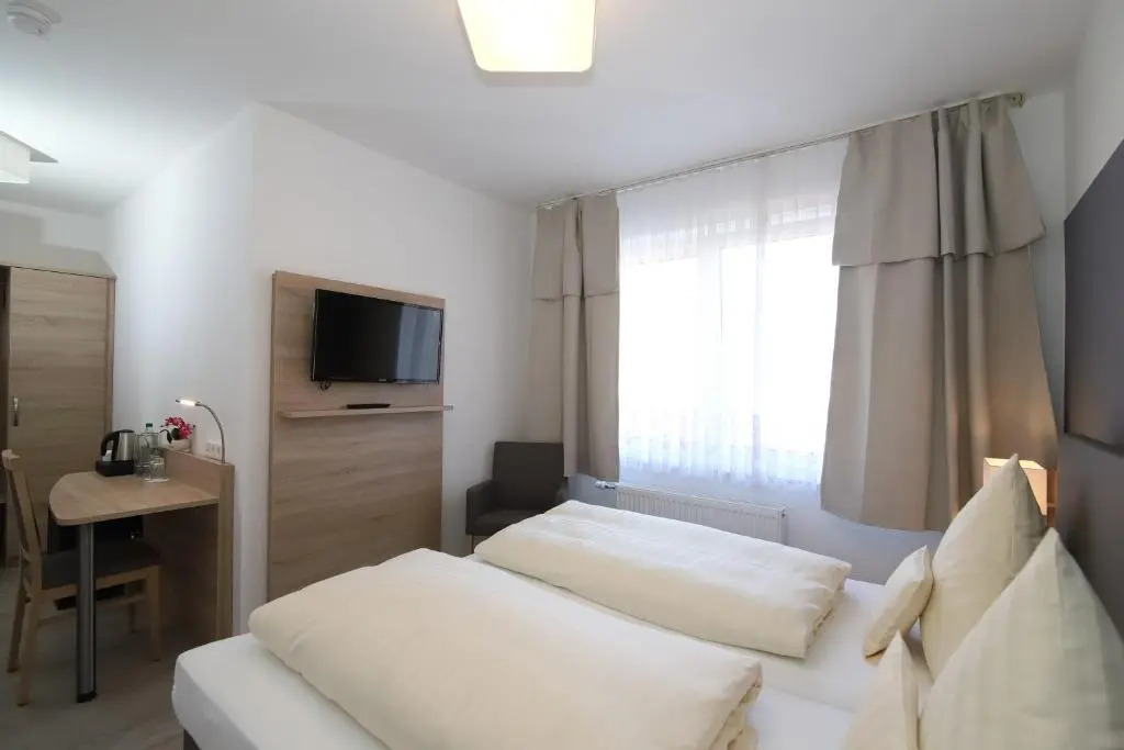 Hotel 12 Bäume