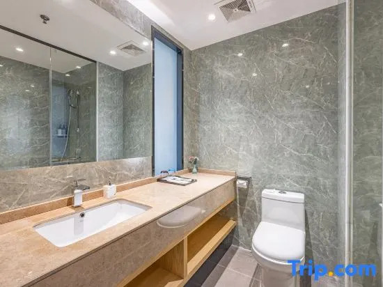 Rezen  He Yi  Hotel