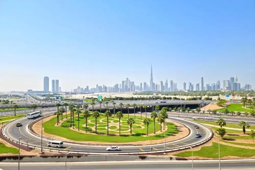 Greek View Studio Farhad Azizi Residence Al Jaddaf